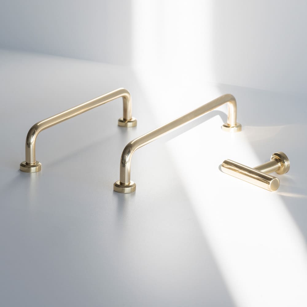 Knopp T Viva - Polerad Mässing