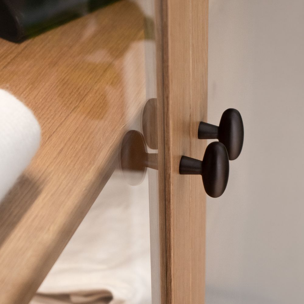 Knopp T Oliver - Brunerad Mässing