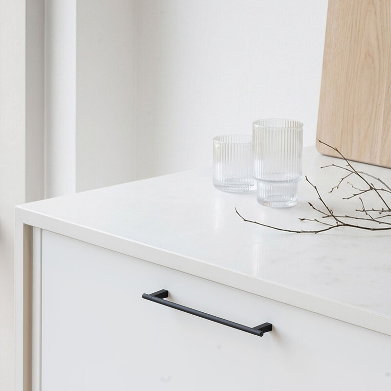 Handtag Petit - Mattsvart