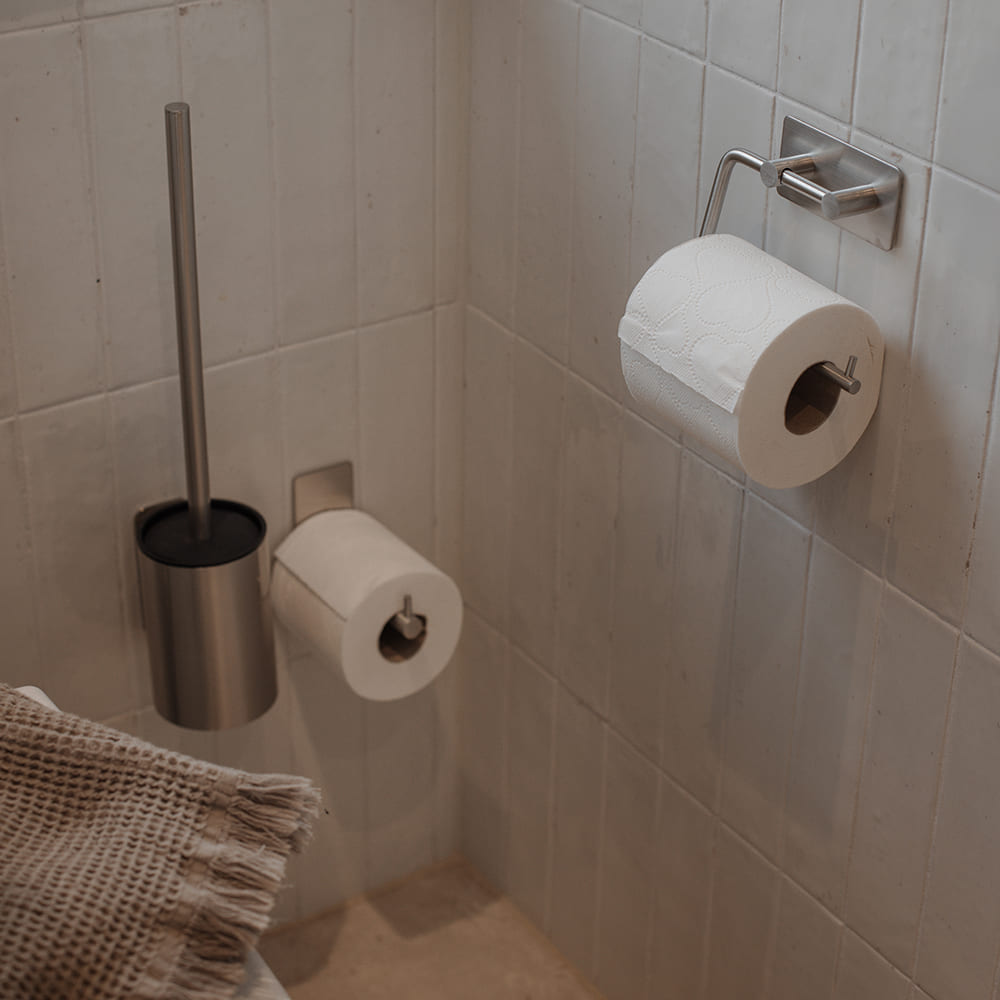 Badrumskit Base 210 - Borstat Rostfritt Stål