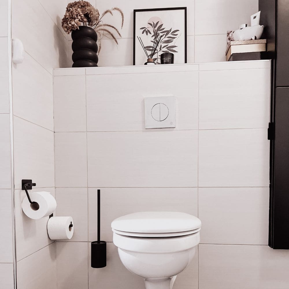 Badrumskit Base 220 - Mattsvart