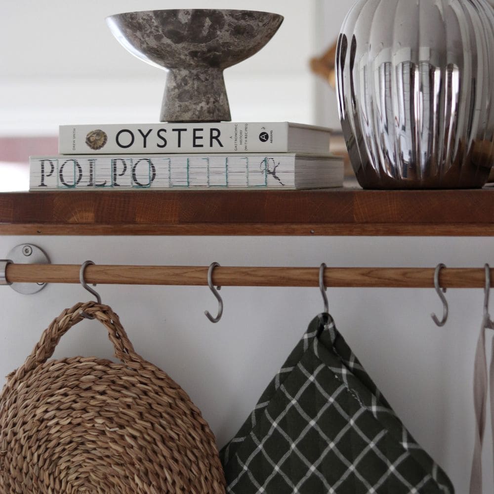 Köksreling Aveny - 600mm - Komplett - Ek/Borstad Rostfritt